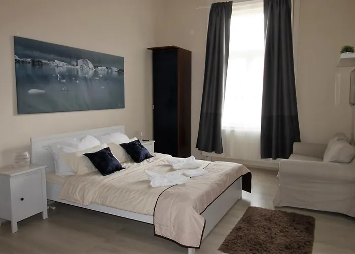 Apartament Budapesteasyflat Wesselenyi Budapesta